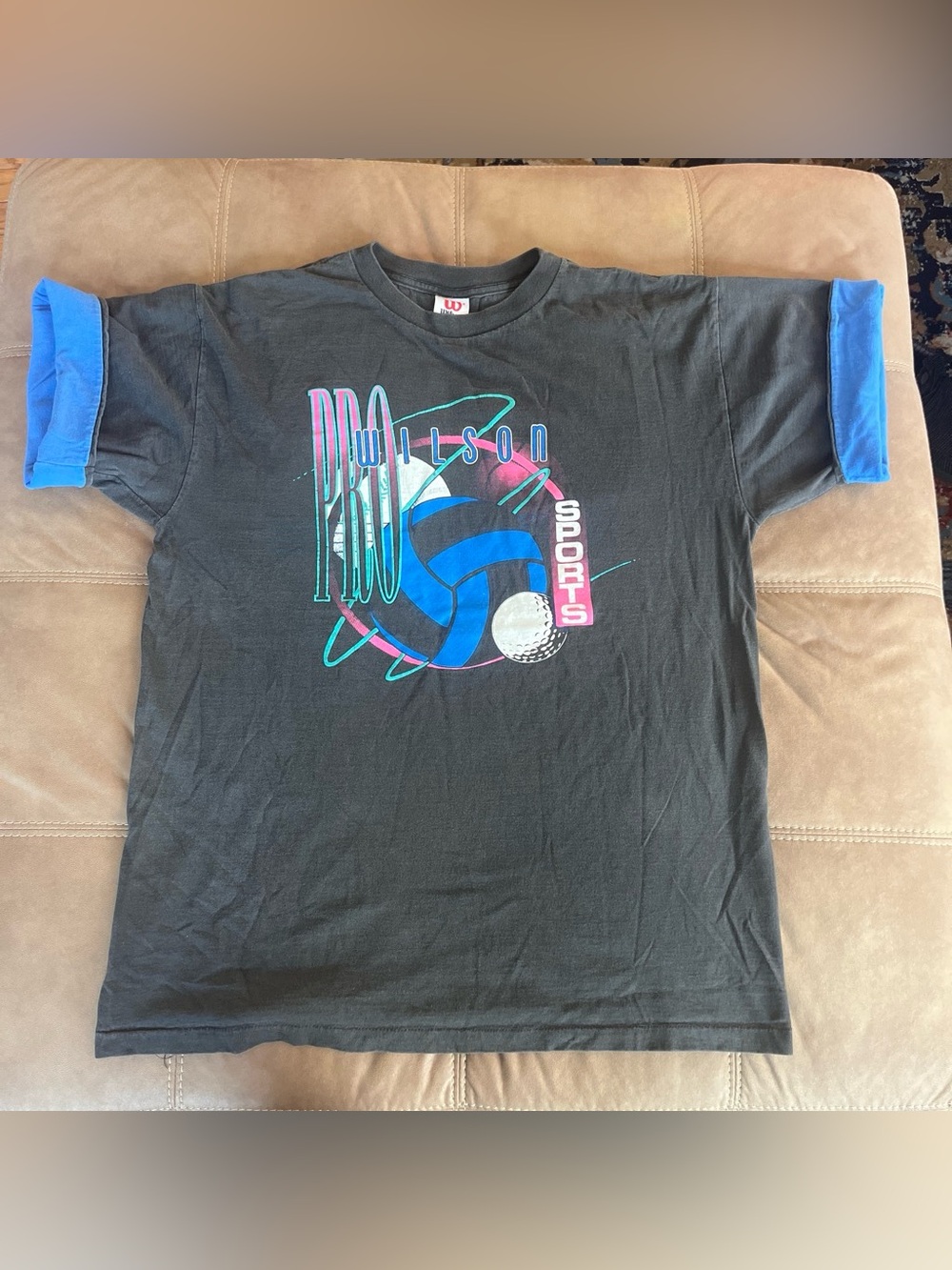 Vintage 1990s Wilson Pro Sports Graphic Tee - Single stitch